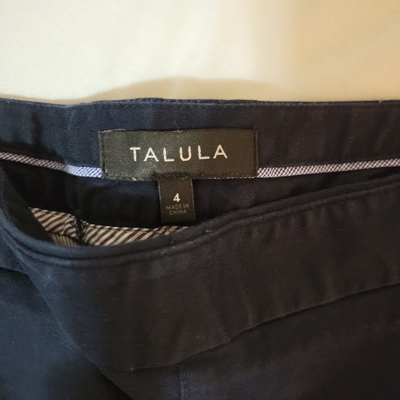 Aritzia Talula Nautical Navy Blue Button Up Shorts - Picture 6 of 12
